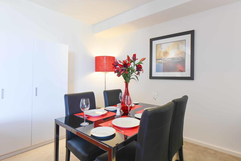 Staycentral - Spacious Seaviews Port מלבורן חדר תמונה